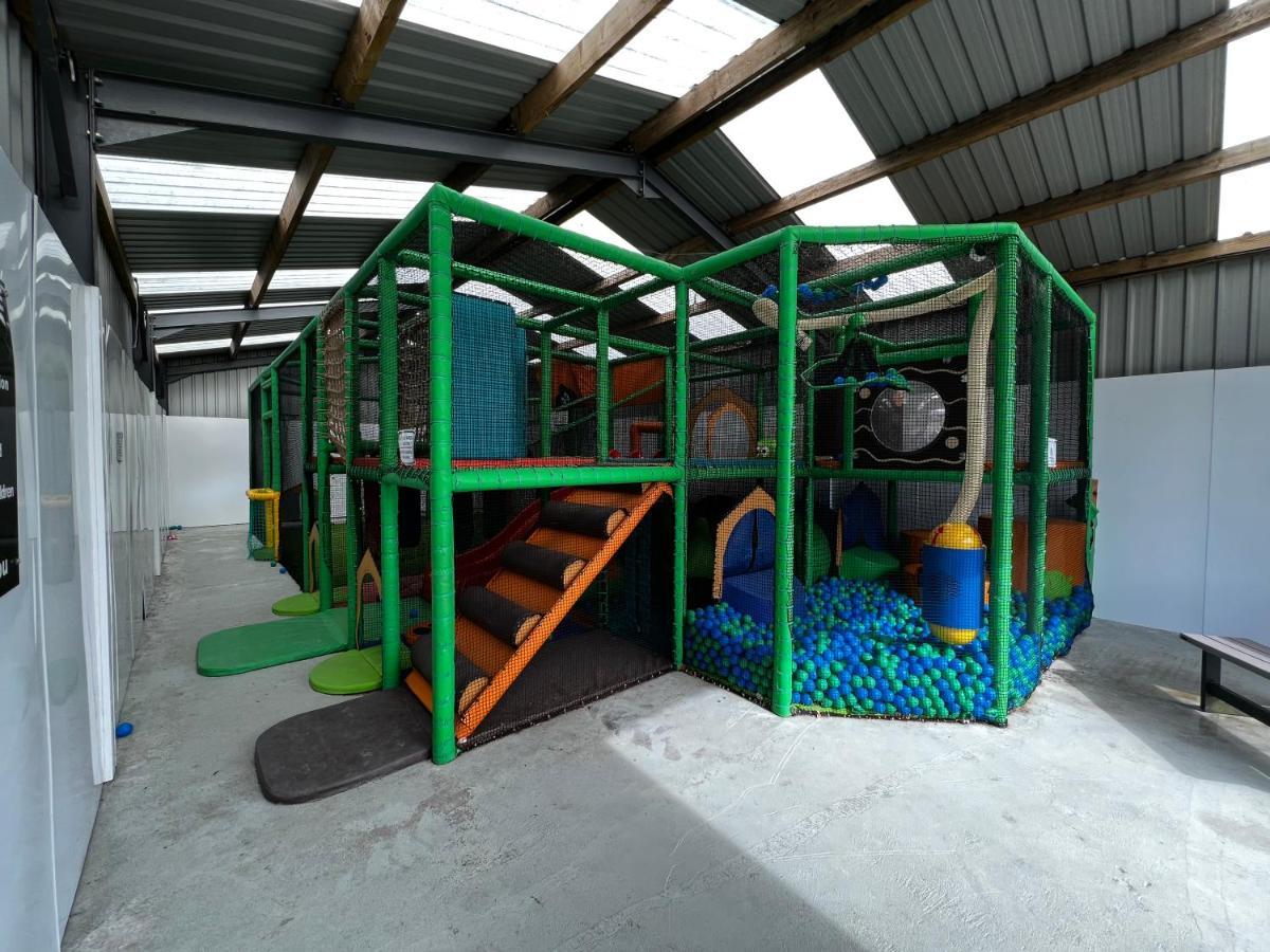 Jungle House No.26 At Three Lochs Holiday Park Нютън Стюарт Екстериор снимка
